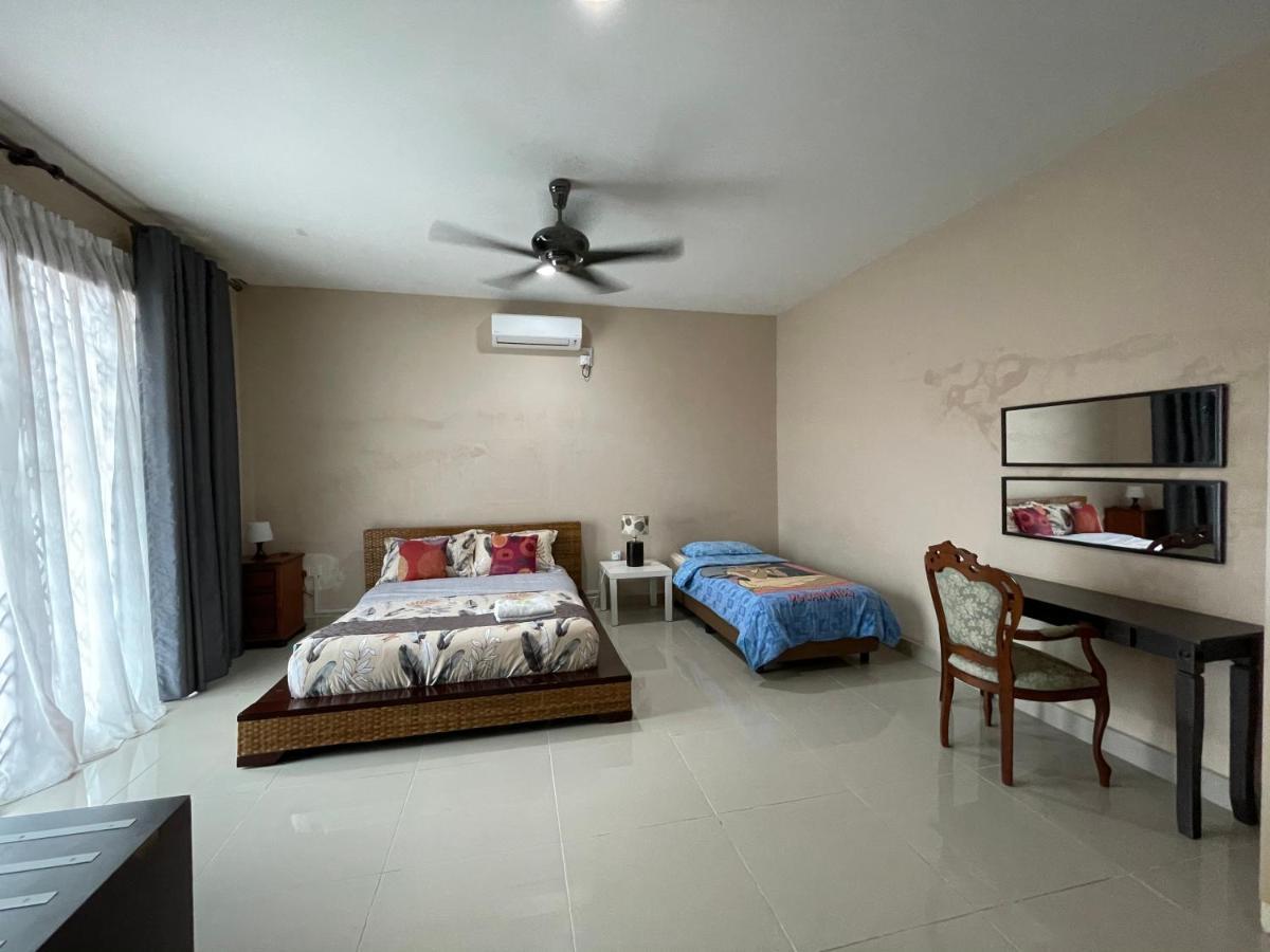 Vila Ayah Kota Bharu Exterior foto